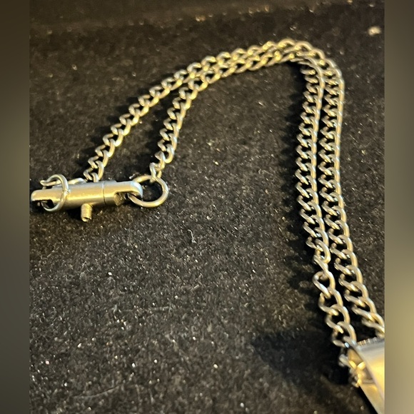 Locking Titanium Chain Necklaces One With Celtic Knot Pendant 15 & 18in Eternity - Picture 7 of 9